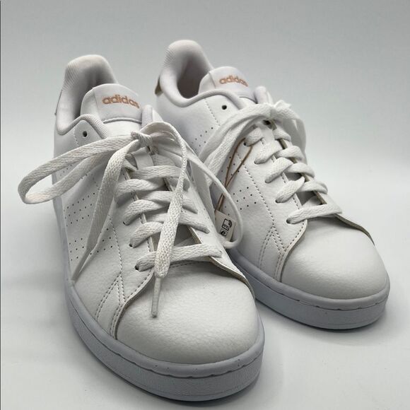Adidas Women's White and Gold Sneakers W8 - Picture 1 of 7